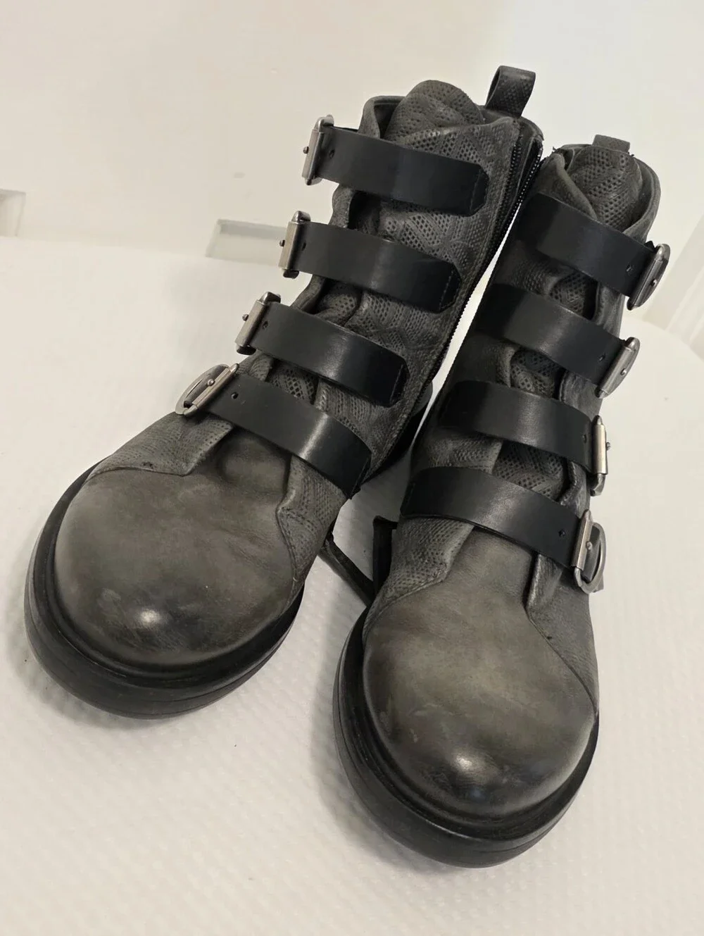 Miz Mooz Charcoal Grey Leather  Buckle Ankle Accent Zip Boots Size 40/9, Biker,